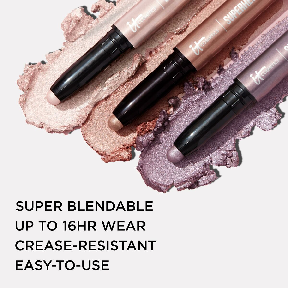 It Cosmetics Superhero correcteurs faciaux en stick, super blendables et résistants au pli, facile à utiliser.