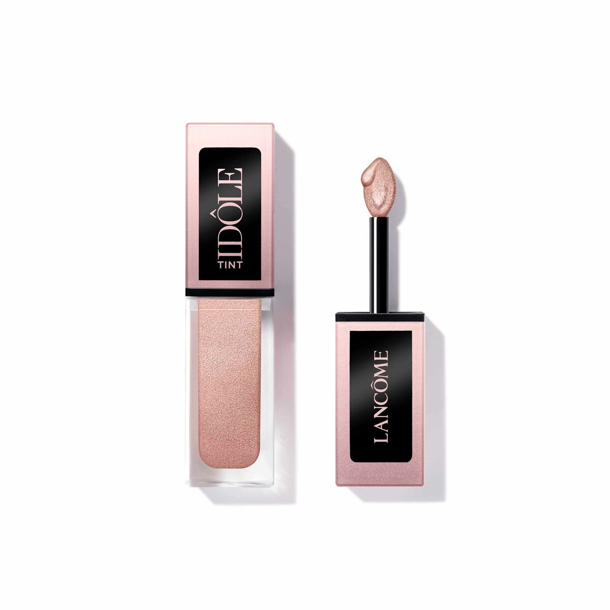 Lot Lancôme Idôle Tint in shade Nº 02, liquid texture, perfect for sensitive skin and all skin types.